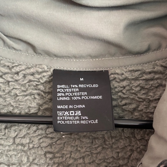 Vuori Grey Sherpa Jacket - Picture 3 of 4